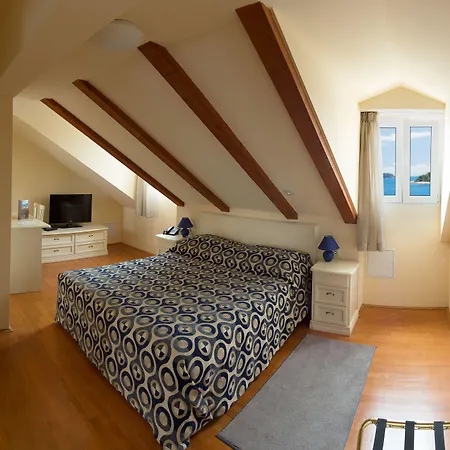 Bozica Dubrovnik Islands