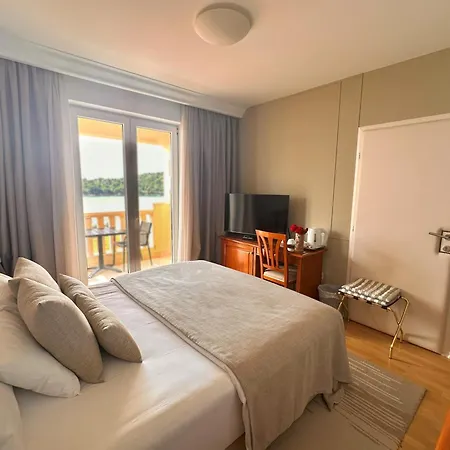 Отель Bozica Dubrovnik Islands 4*